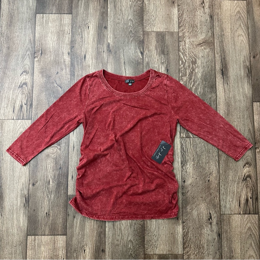 J For Justify Red 100% cotton t-shirt Top Girls Size L